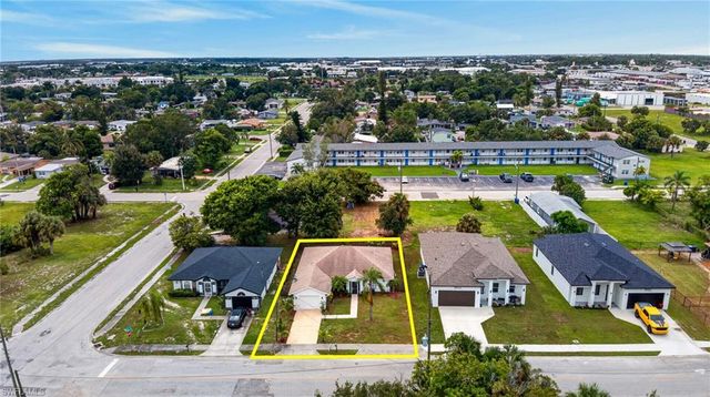 2940 Dunbar AVE, Fort Myers, FL 33916