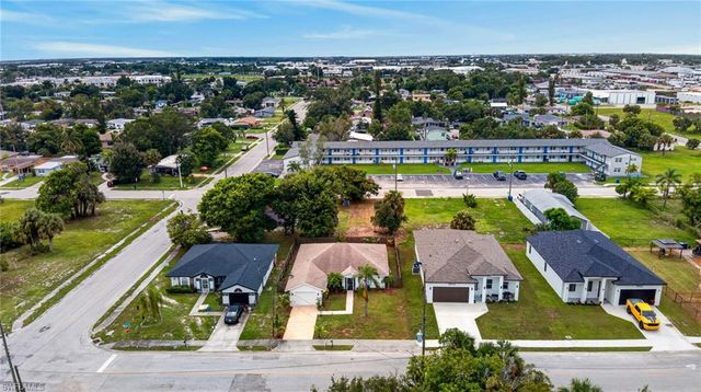 2940 Dunbar AVE, Fort Myers, FL 33916