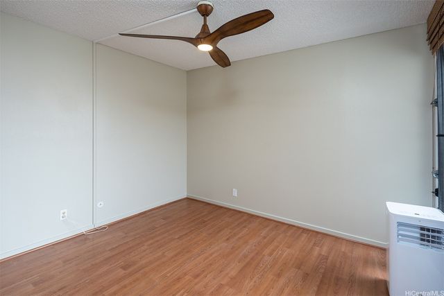 1015 Aoloa Place 406, Kailua, HI 96734