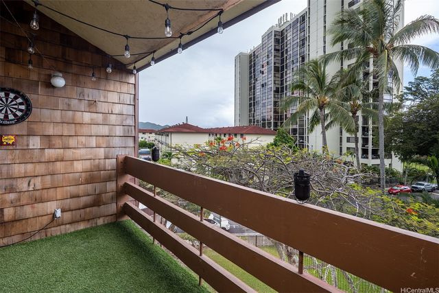 1015 Aoloa Place 406, Kailua, HI 96734