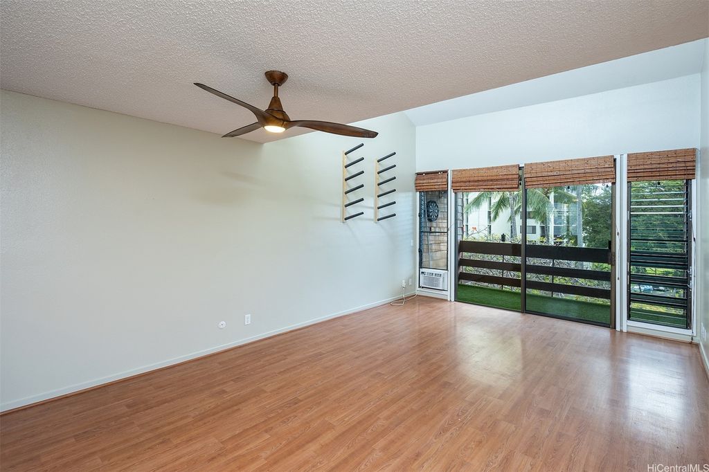 1015 Aoloa Place 406, Kailua, HI 96734