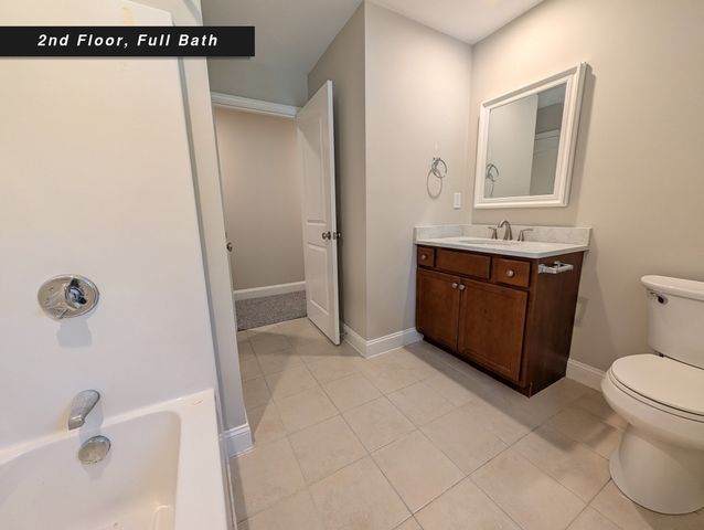17 Deane St A, Wareham, MA 02571