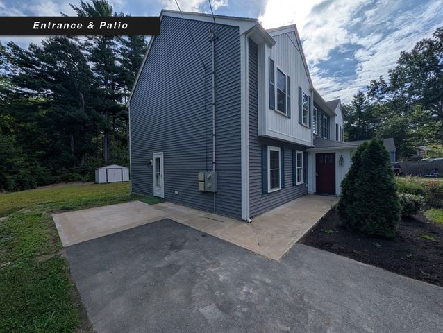17 Deane St A, Wareham, MA 02571