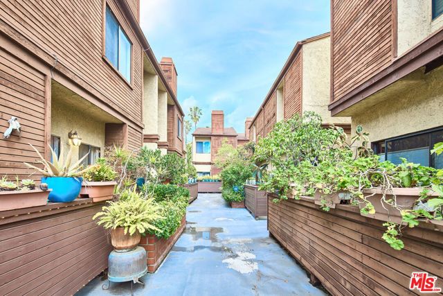 12601 Matteson Avenue 7, Los Angeles, CA 90066