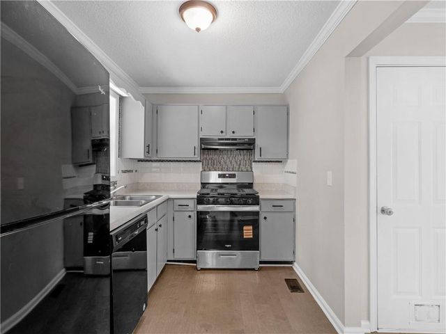 225 Hampton Drive, Dallas, GA 30132