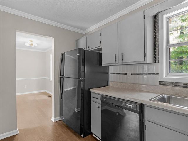 225 Hampton Drive, Dallas, GA 30132