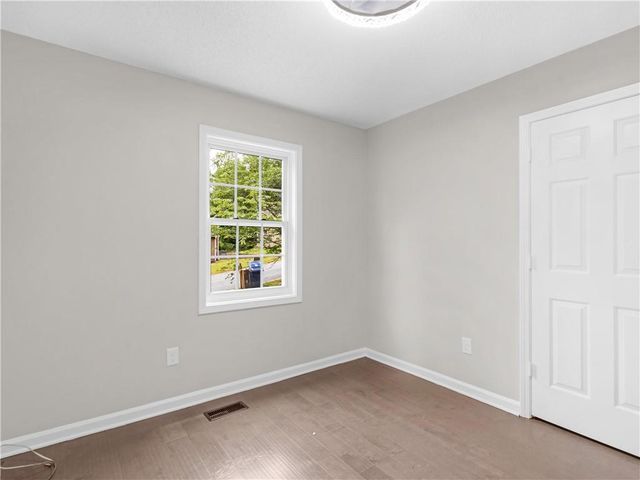225 Hampton Drive, Dallas, GA 30132