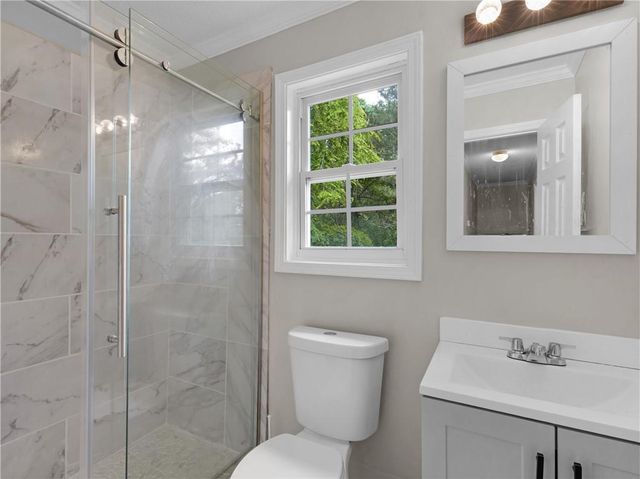 225 Hampton Drive, Dallas, GA 30132