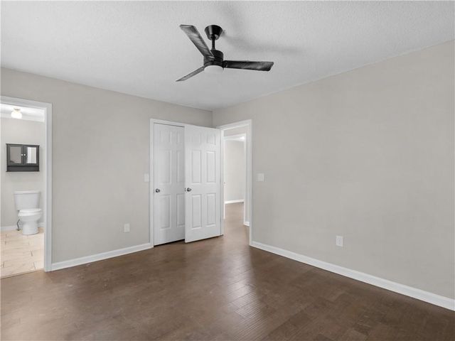 225 Hampton Drive, Dallas, GA 30132