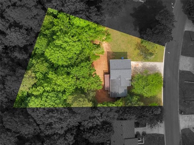 225 Hampton Drive, Dallas, GA 30132