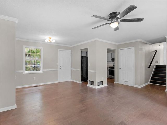 225 Hampton Drive, Dallas, GA 30132