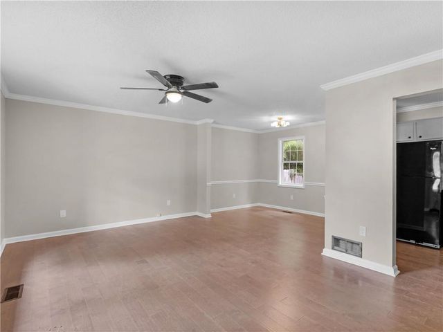 225 Hampton Drive, Dallas, GA 30132