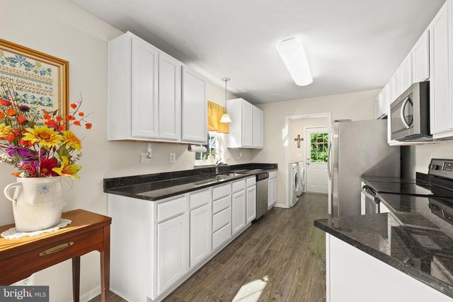 470 JACOBY RD, Louisa, VA 23093