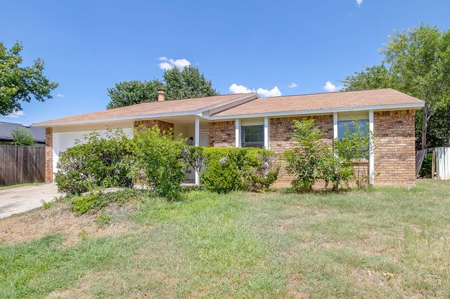 7805 Evening Star Drive, Fort Worth, TX 76133
