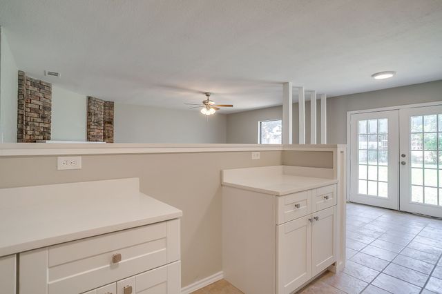7805 Evening Star Drive, Fort Worth, TX 76133