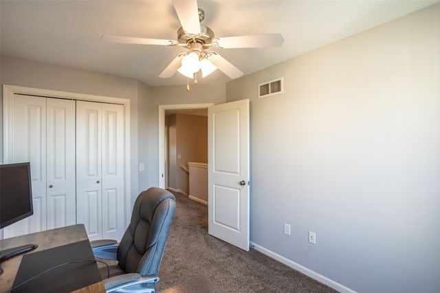 6875 Jack London Drive, Johnston, IA 50131