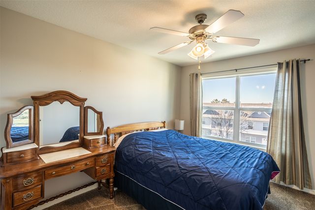 6875 Jack London Drive, Johnston, IA 50131