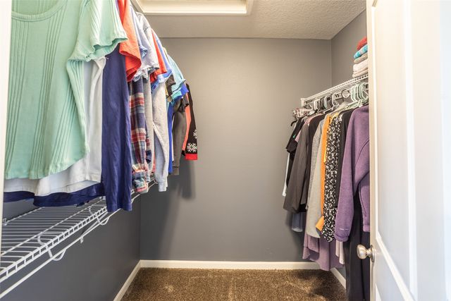 6875 Jack London Drive, Johnston, IA 50131