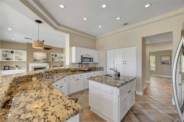 10300 Button Willow Drive, Las Vegas, NV 89134