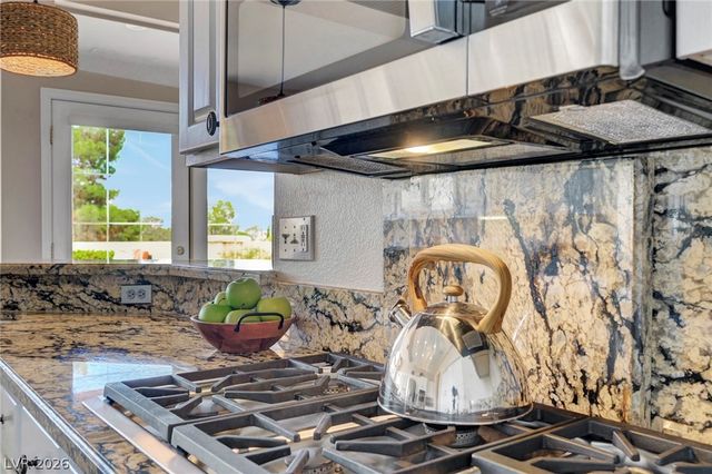 10300 Button Willow Drive, Las Vegas, NV 89134