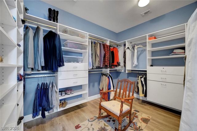 10300 Button Willow Drive, Las Vegas, NV 89134