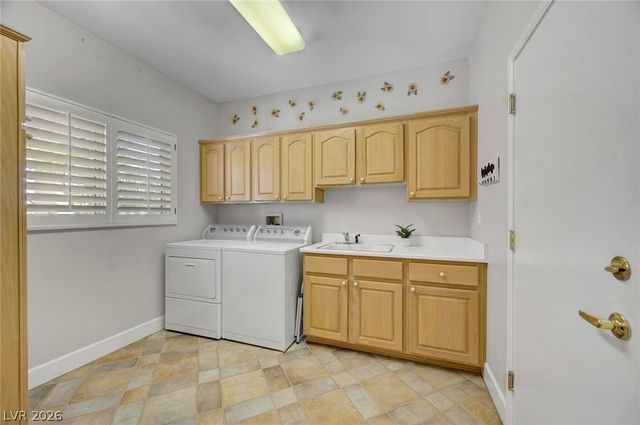 10300 Button Willow Drive, Las Vegas, NV 89134