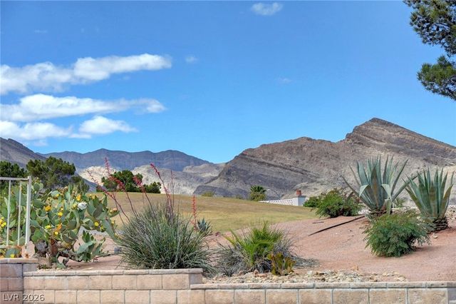 10300 Button Willow Drive, Las Vegas, NV 89134