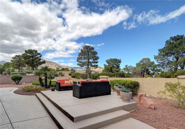 10300 Button Willow Drive, Las Vegas, NV 89134