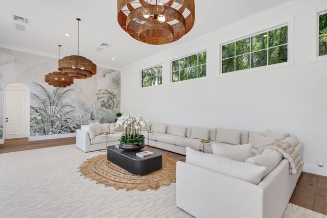 1019 Grand Court, Highland Beach, FL 33487