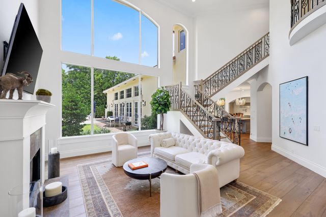 1019 Grand Court, Highland Beach, FL 33487