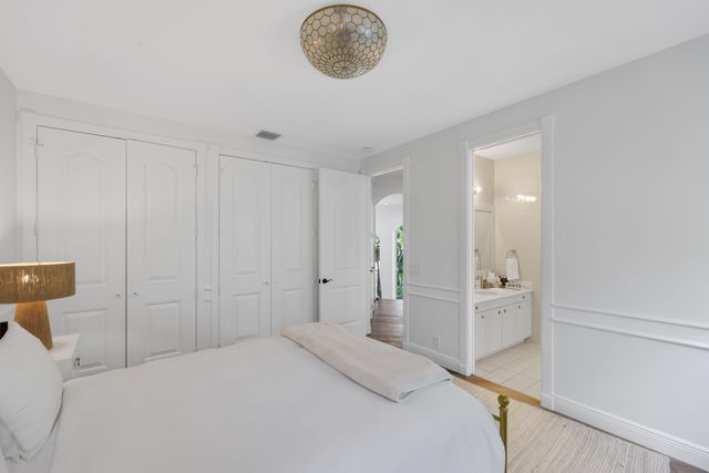 1019 Grand Court, Highland Beach, FL 33487