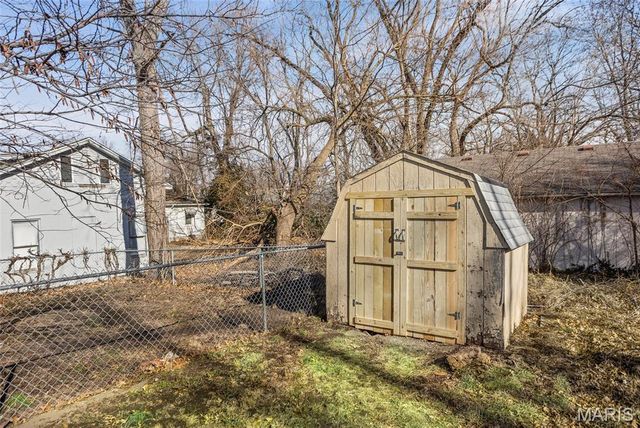 208 S Fillmore Street, Edwardsville, IL 62025