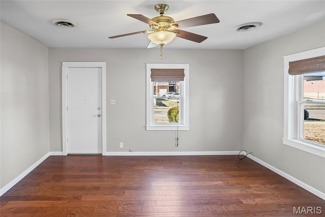 208 S Fillmore Street, Edwardsville, IL 62025