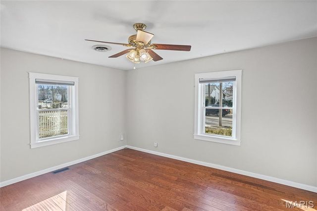 208 S Fillmore Street, Edwardsville, IL 62025