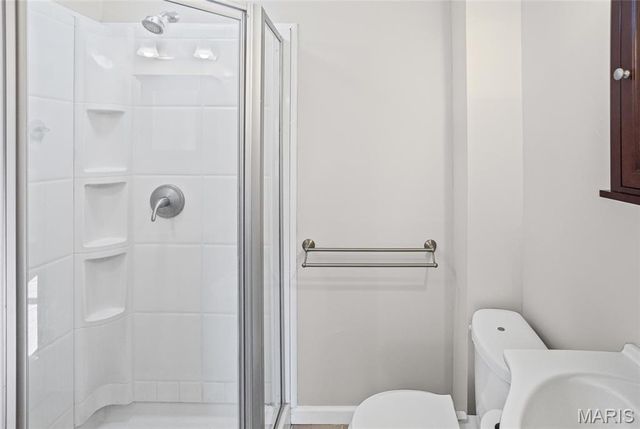 208 S Fillmore Street, Edwardsville, IL 62025