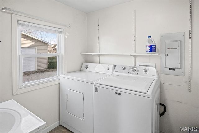 208 S Fillmore Street, Edwardsville, IL 62025