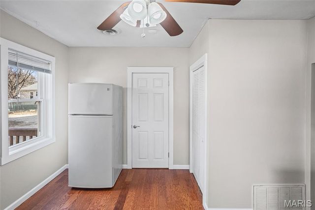 208 S Fillmore Street, Edwardsville, IL 62025