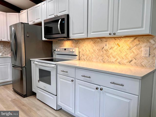 6314 FARMAR LN, Flourtown, PA 19031