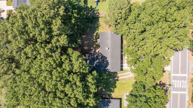 208 S Smithfield Road, Knightdale, NC 27545