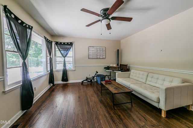 208 S Smithfield Road, Knightdale, NC 27545