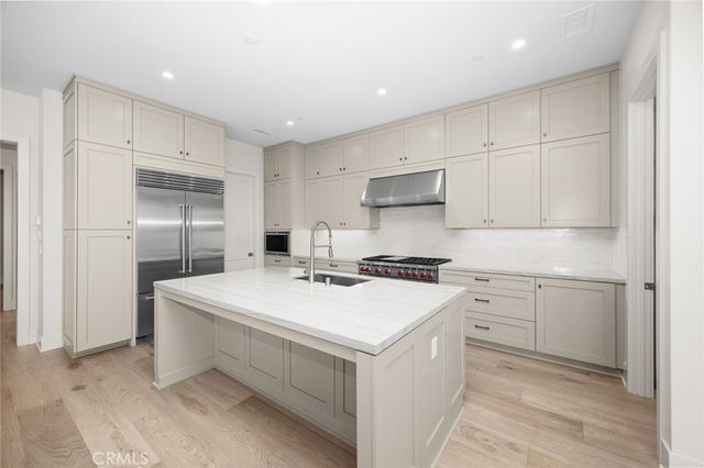 237 Pinnacle, Irvine, CA 92602