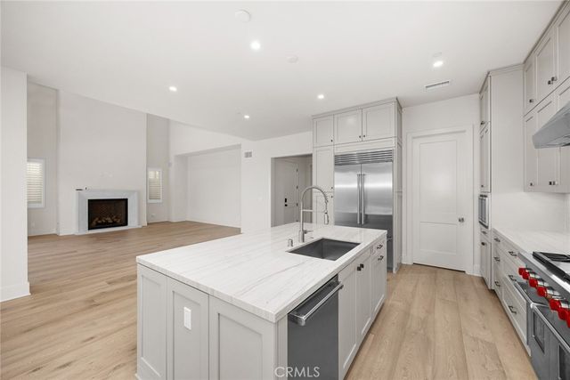 237 Pinnacle, Irvine, CA 92602