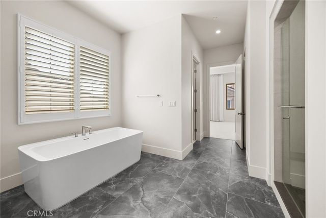 237 Pinnacle, Irvine, CA 92602