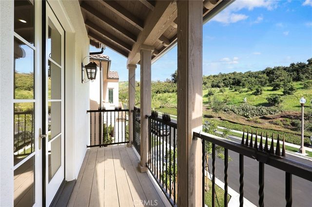 237 Pinnacle, Irvine, CA 92602