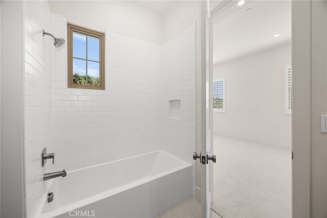 237 Pinnacle, Irvine, CA 92602