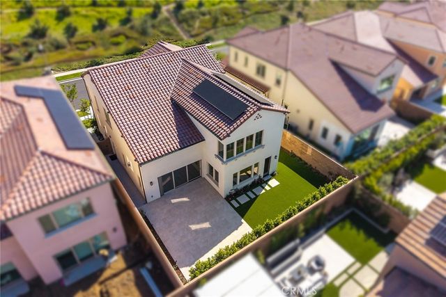 237 Pinnacle, Irvine, CA 92602