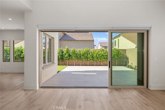 237 Pinnacle, Irvine, CA 92602