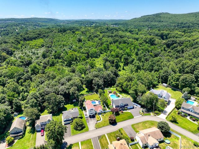 18 Birch Drive, Thiells, NY 10984