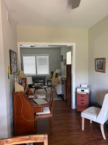 102 W Walnut Street, Southgate, KY 41071