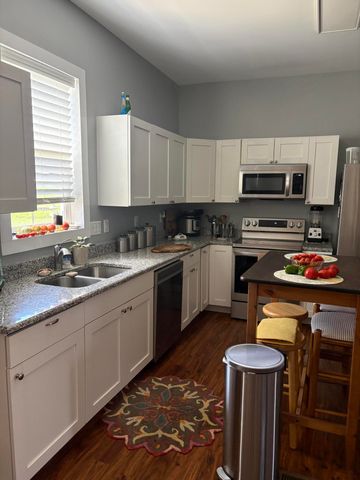 102 W Walnut Street, Southgate, KY 41071